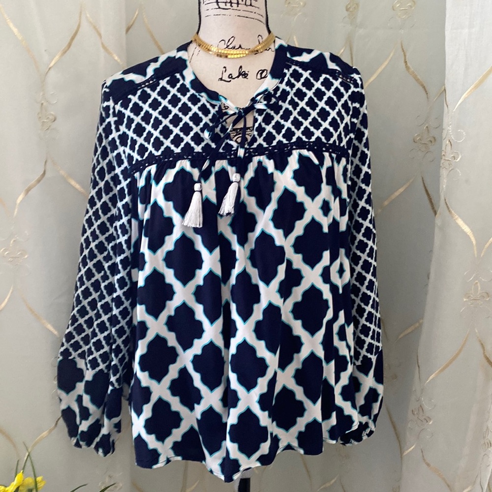 Crown & Ivy Blouse